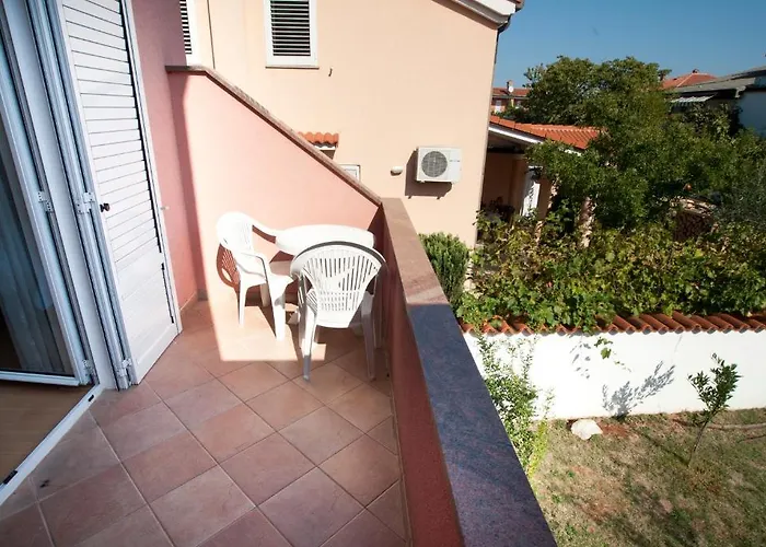 Maric With Parking Lejlighed *