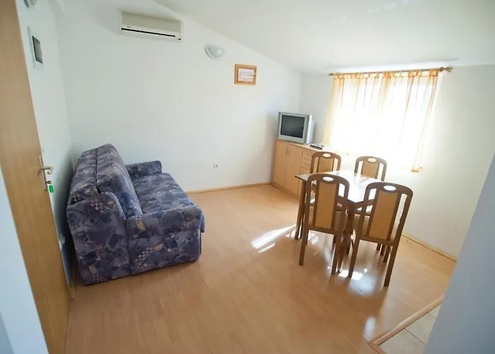 Maric With Parking * 우마그