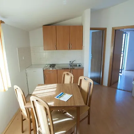 Apartamento Maric With Parking